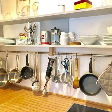 Ladenwohnung In Kreuzberg Mit Parkplatz In Einer Tiefgarage ベルリン