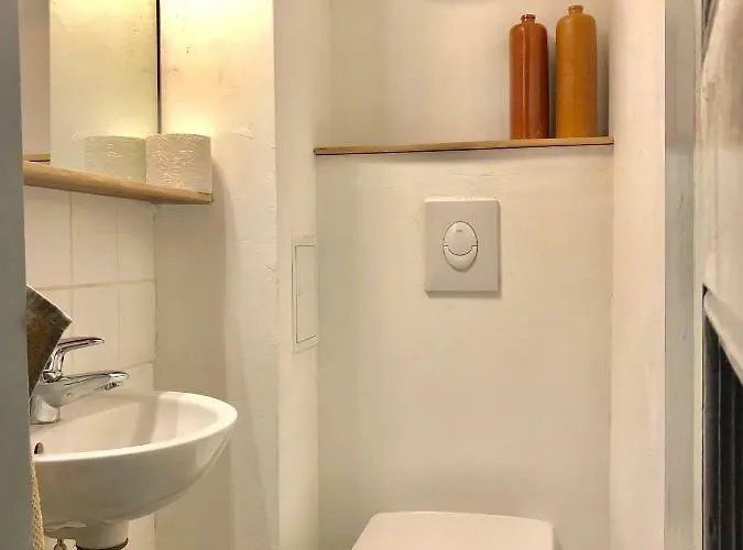 Ladenwohnung In Kreuzberg Mit Parkplatz In Einer Tiefgarage