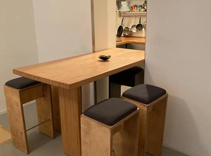 Daire Ladenwohnung In Kreuzberg Mit Parkplatz In Einer Tiefgarage *