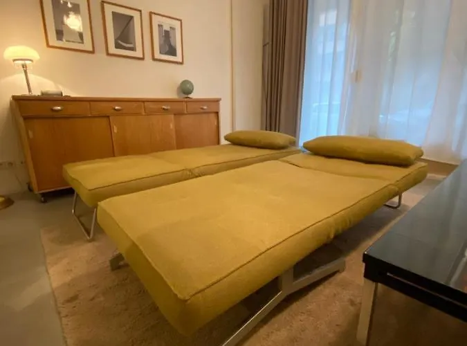 Lägenhet Ladenwohnung In Kreuzberg Mit Parkplatz In Einer Tiefgarage *