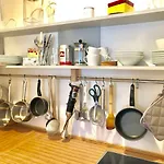 Ladenwohnung In Kreuzberg Mit Parkplatz In Einer Tiefgarage Berlim