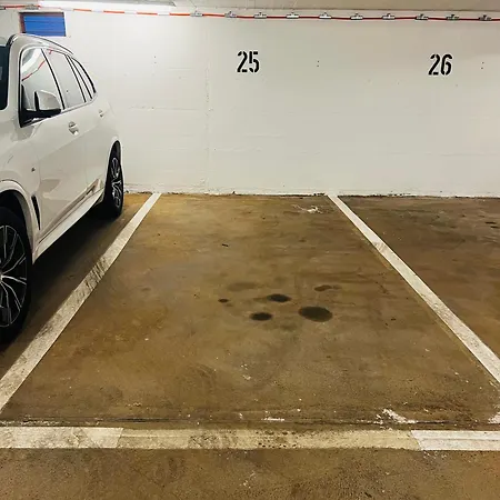 Ladenwohnung In Kreuzberg Mit Parkplatz In Einer Tiefgarage
