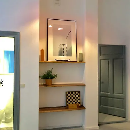Ladenwohnung In Kreuzberg Mit Parkplatz In Einer Tiefgarage * Berlin